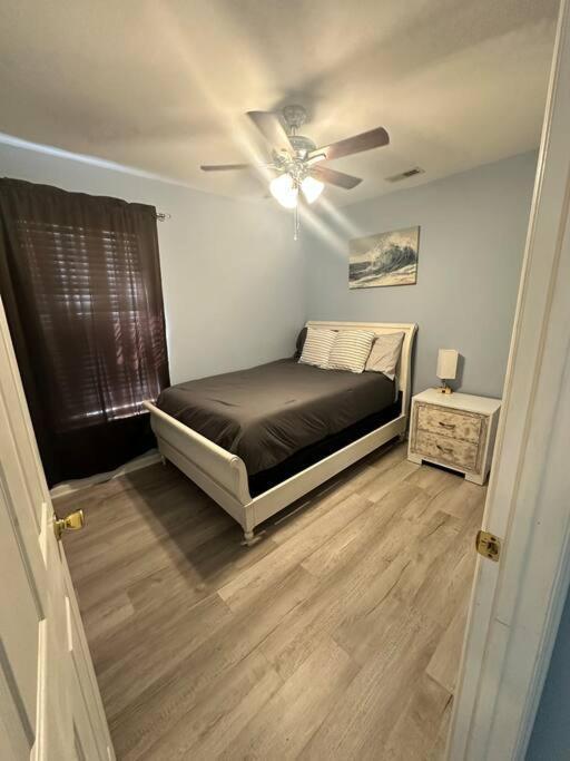 Вилла Adorable 3Br/2Ba W/ Garage 2Min Walk Ecu Health Гринвилл Экстерьер фото