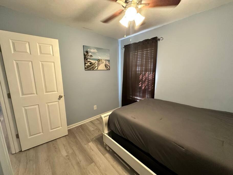 Вилла Adorable 3Br/2Ba W/ Garage 2Min Walk Ecu Health Гринвилл Экстерьер фото