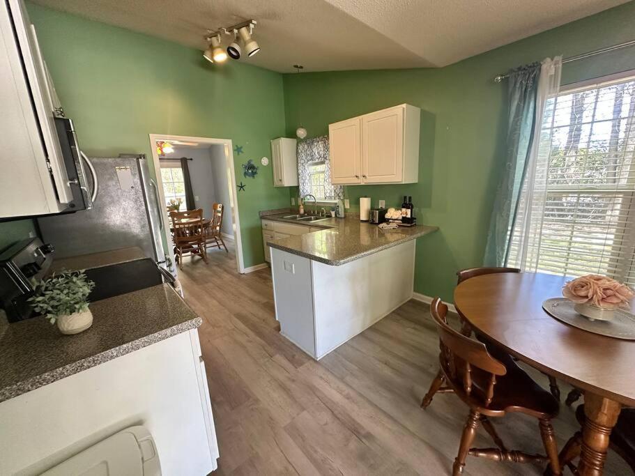 Вилла Adorable 3Br/2Ba W/ Garage 2Min Walk Ecu Health Гринвилл Экстерьер фото